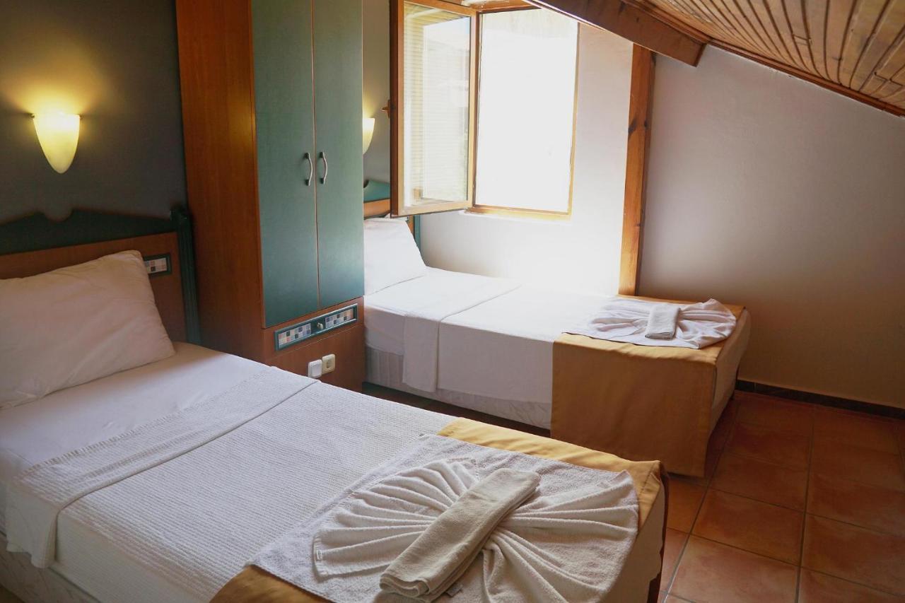 Oludeniz Beach Random Rooms By Lookbookholiday Buitenkant foto