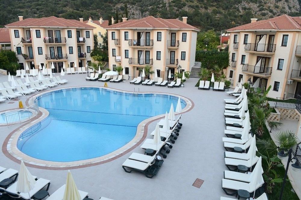 Oludeniz Beach Random Rooms By Lookbookholiday Buitenkant foto